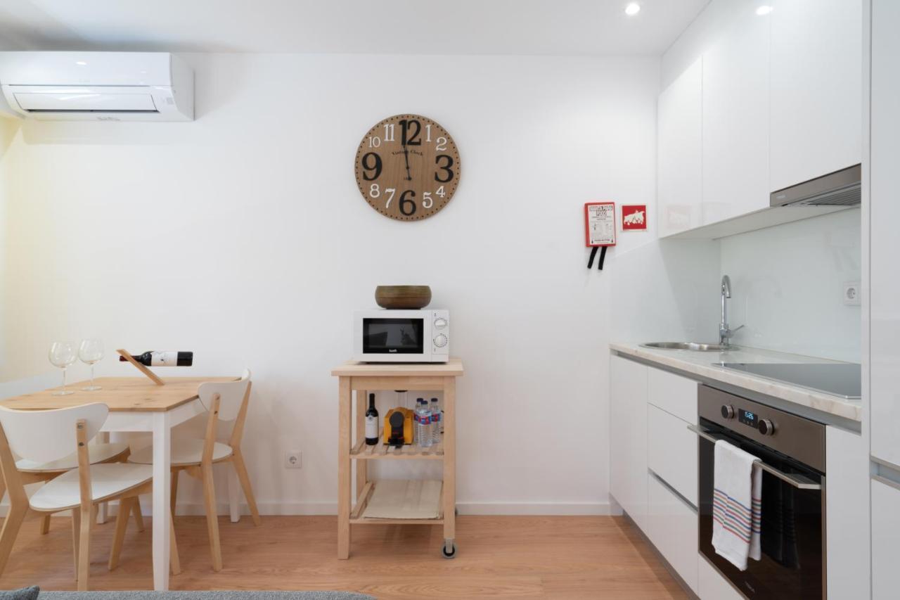 Sweet Sunny Flat W/ Balcony - Gaia Appartamento Vila Nova de Gaia Esterno foto