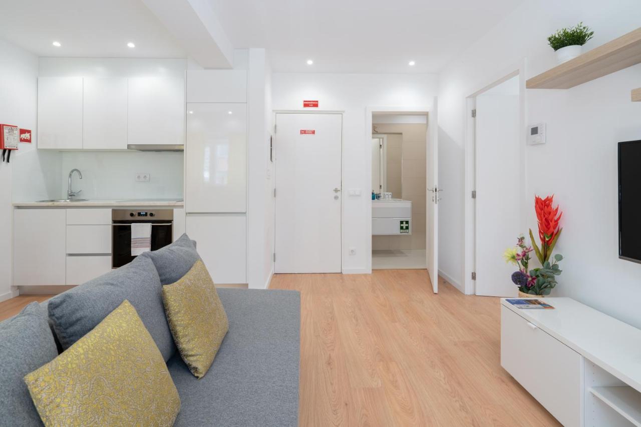 Sweet Sunny Flat W/ Balcony - Gaia Appartamento Vila Nova de Gaia Esterno foto