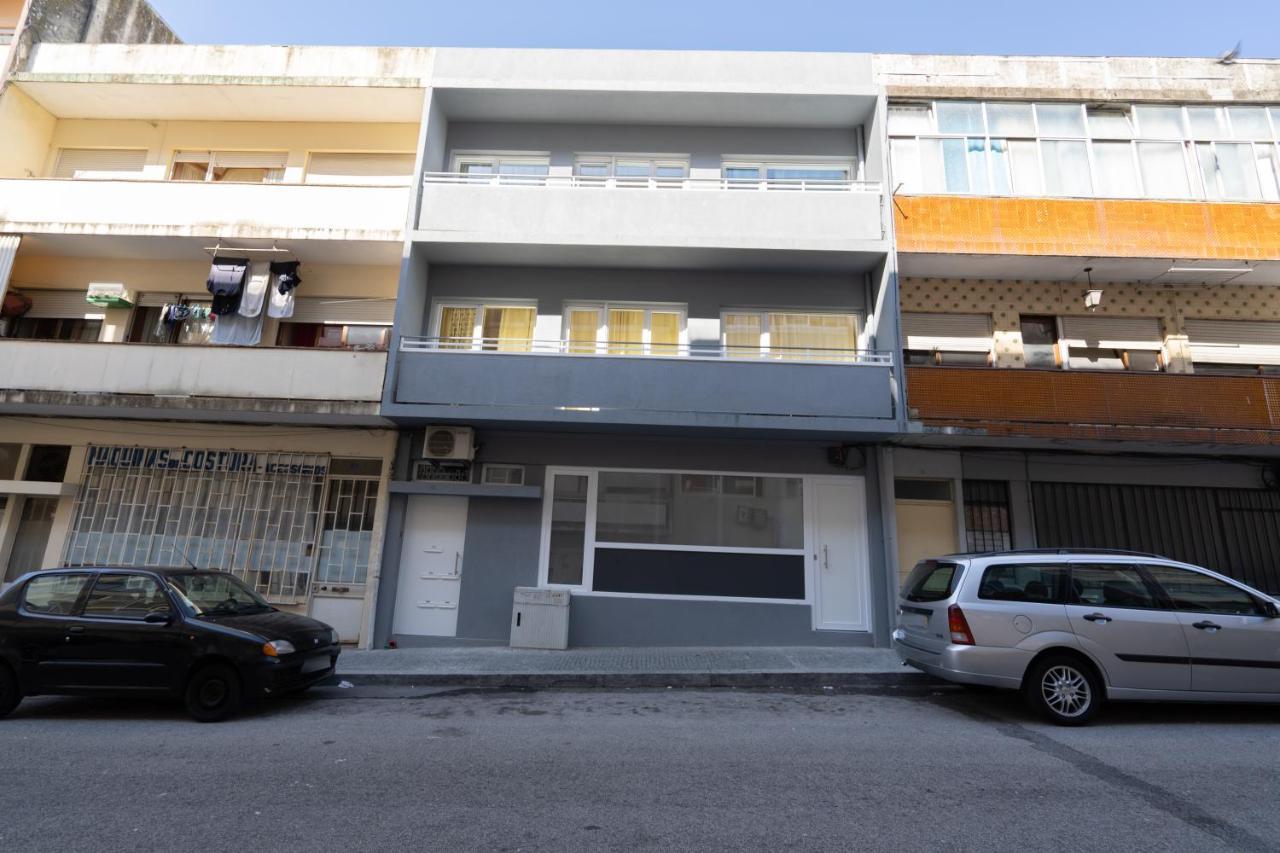 Sweet Sunny Flat W/ Balcony - Gaia Appartamento Vila Nova de Gaia Esterno foto