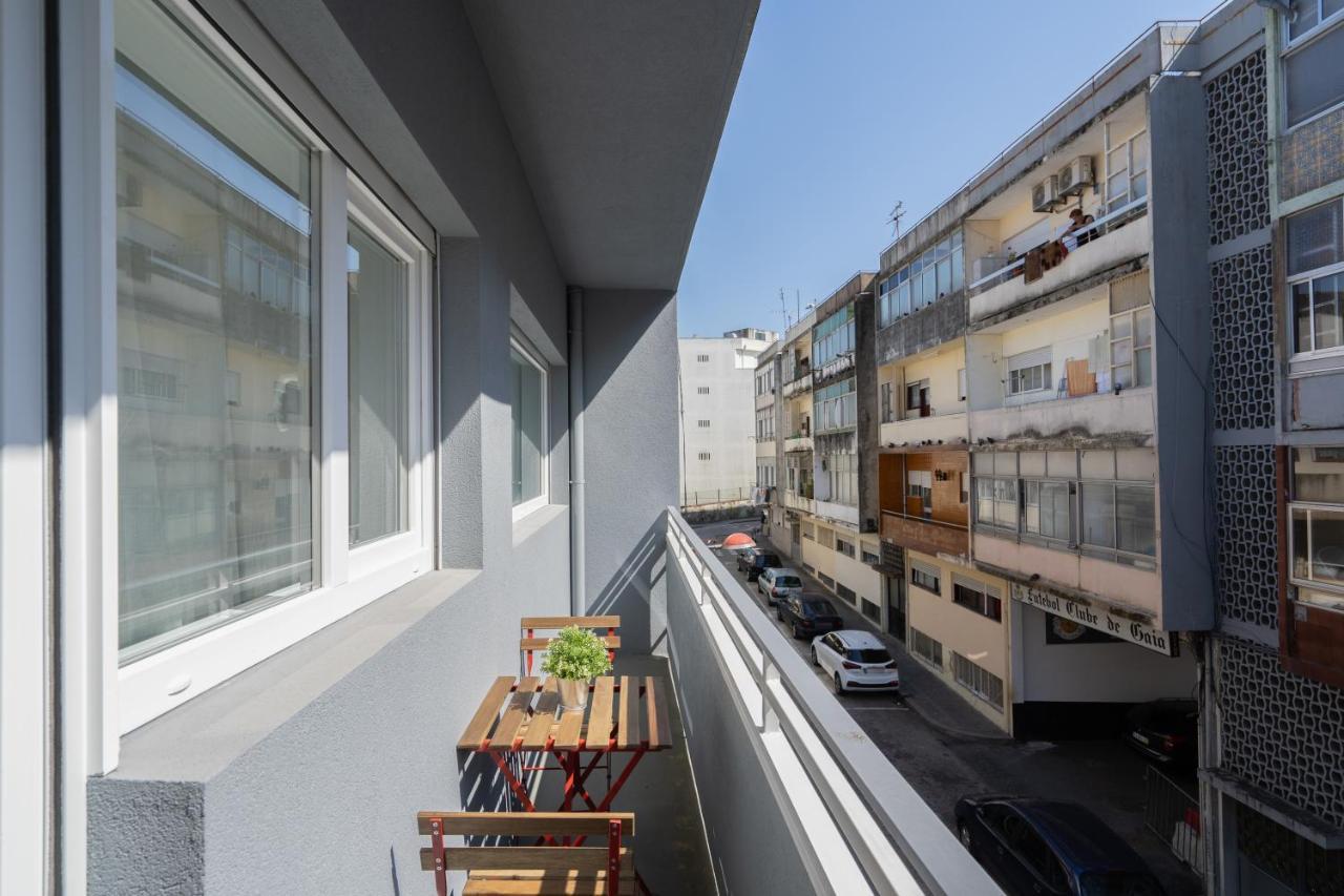 Sweet Sunny Flat W/ Balcony - Gaia Appartamento Vila Nova de Gaia Esterno foto
