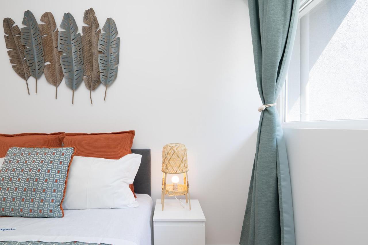 Sweet Sunny Flat W/ Balcony - Gaia Appartamento Vila Nova de Gaia Esterno foto
