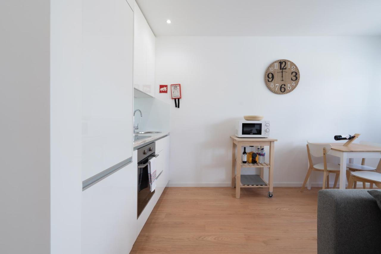 Sweet Sunny Flat W/ Balcony - Gaia Appartamento Vila Nova de Gaia Esterno foto